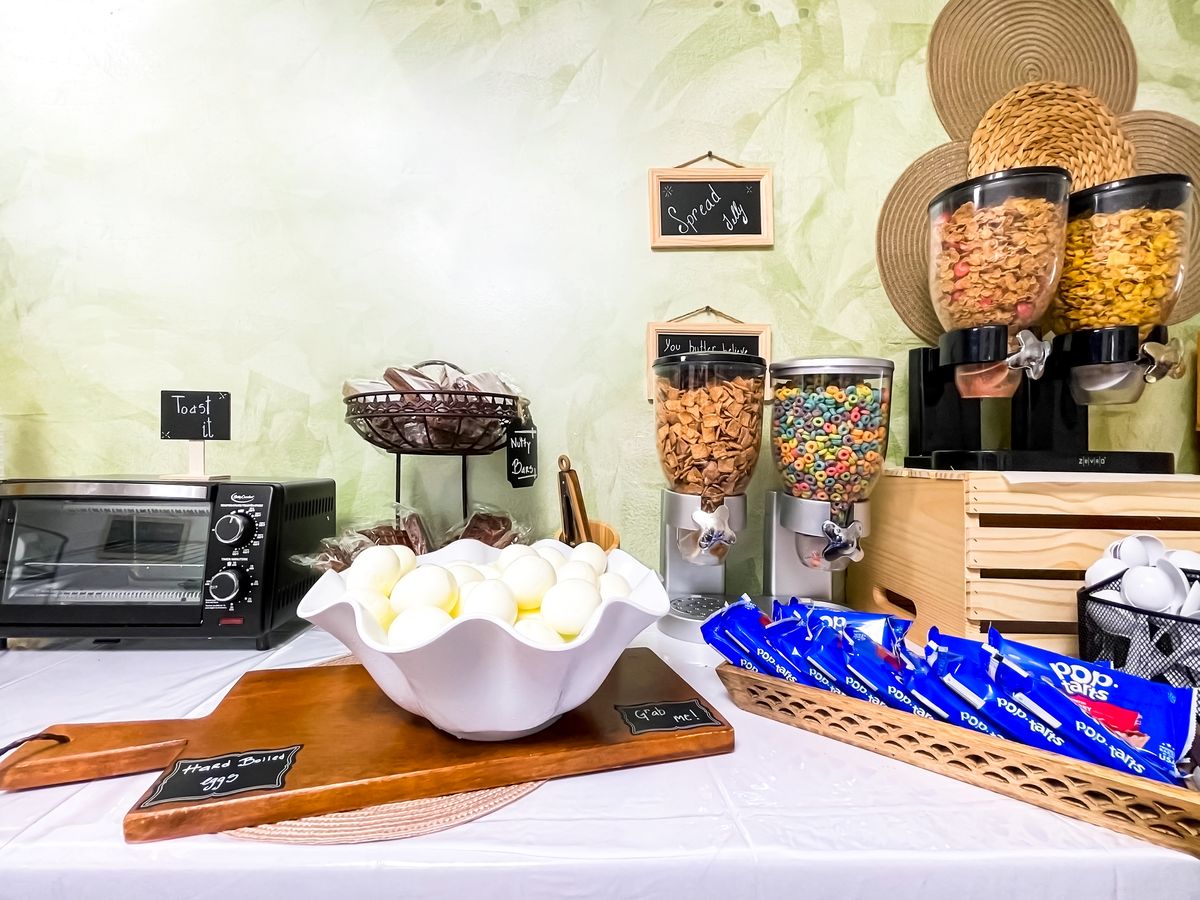 Cereal and eggs at Hollywood Beach Hotels