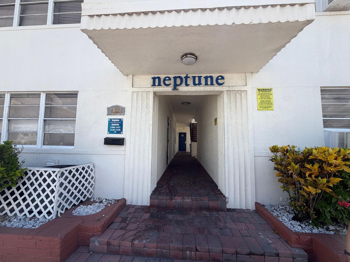 Neptune Oceanfront at Hollywood Beach Hotels