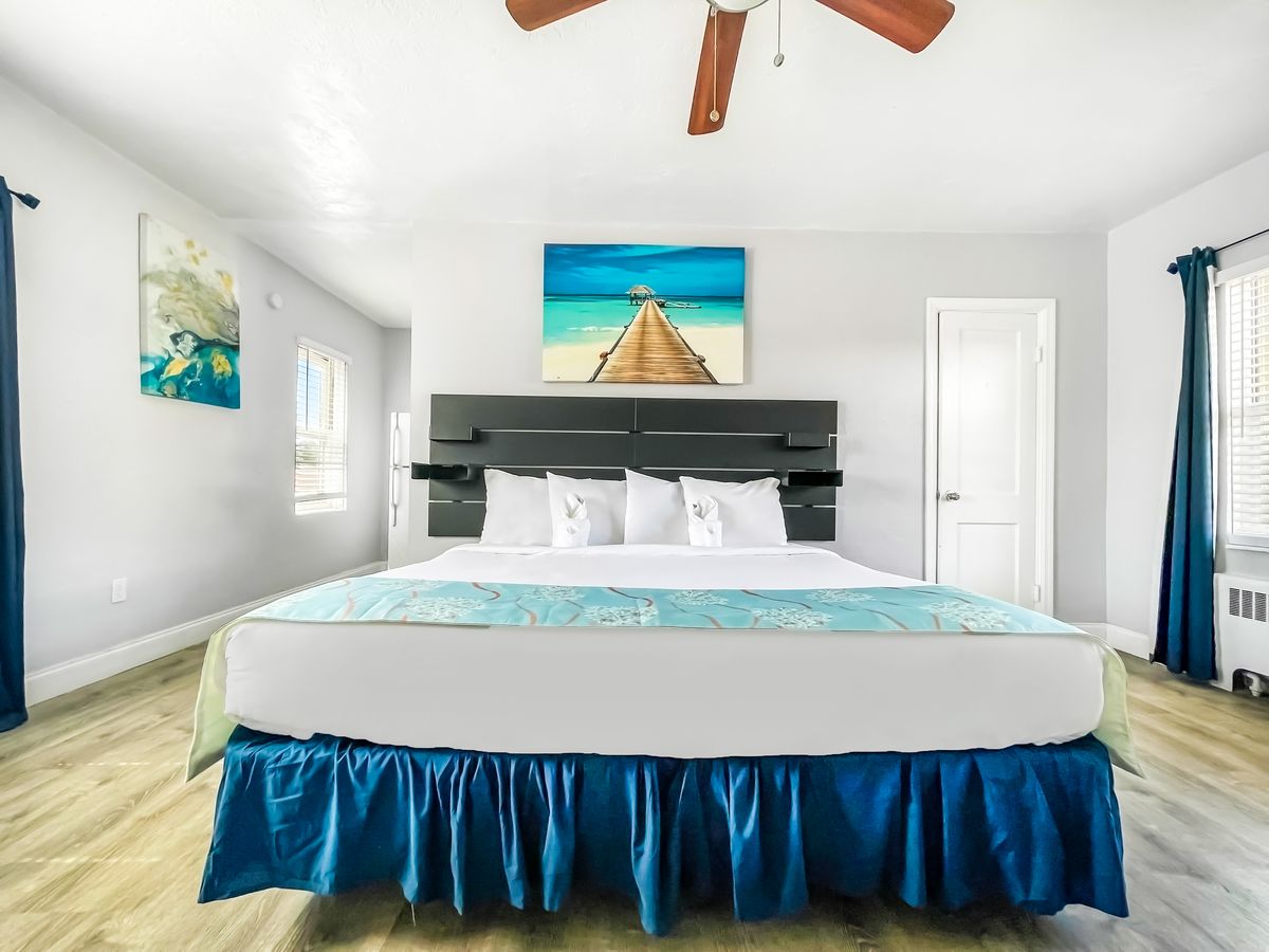The Palm at Hollywood Beach Hotels